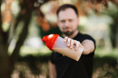 Os Principais Benefícios do Whey Protein para o Aumento de Massa Muscular