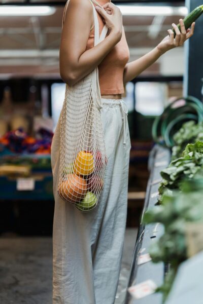 Moda sustentável: Como aliar estilo e consciência ambiental no seu dia a dia