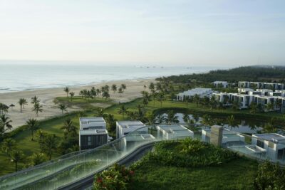 Investir em Imóveis de Luxo em Balneário Camboriú: Vantagens e Oportunidades no Mercado Imobiliário de Alto Padrão