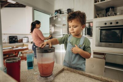 Geladeira Ideal para Família: Dicas de Organização e Hábitos Saudáveis para o Bem-Estar em Casa