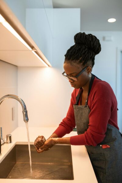 Dicas Essenciais para Prevenir Vazamentos de Água em Casa e Proteger sua Saúde e Bem-Estar