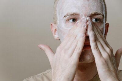 Cuidados com a Pele Masculina: Dicas Essenciais para uma Rotina de Autocuidado Eficaz