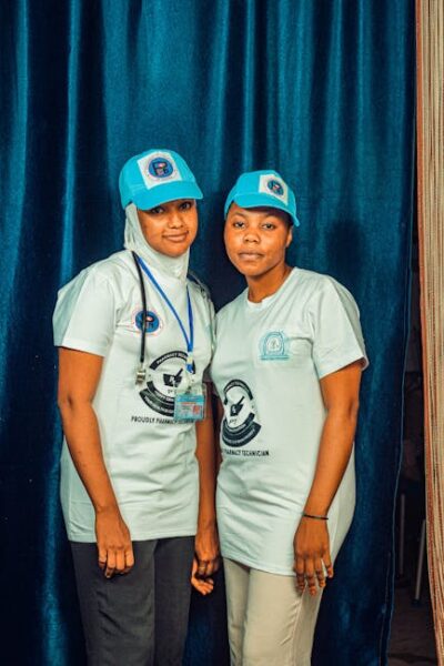 Uniformes Profissionais Personalizados: Conectando Saúde, Educação e Desenvolvimento Empreendedor